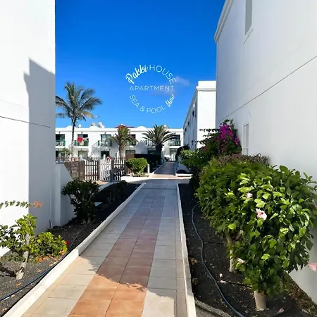 Pakki House Apartman *
