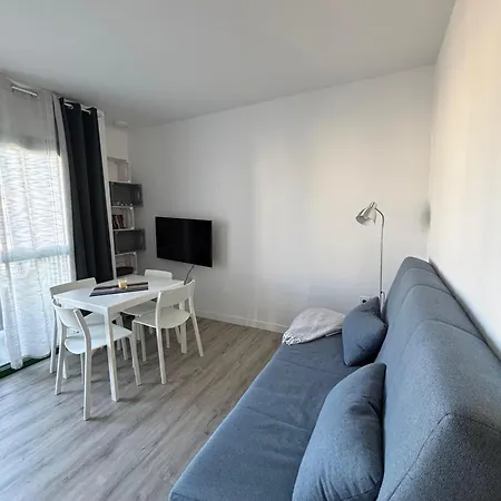 Apartment Pakki House *